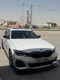 بي ام 330i • ٢٠٢٢ • ٥٧٠٠٠ مايل