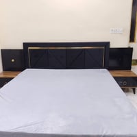 للبيع غرفه نوم تركي 7 قطع   سعره 225 مكاني بغداد العامريه  07819313159...