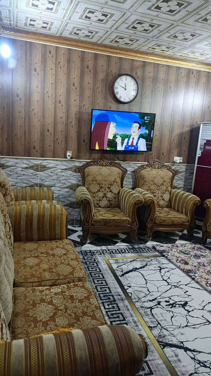بيت ركن للبيع في سبعه نيسان بفرع سكله خورشيد بي غرفتين نوم وهول واستقبال ومطبخ وصحيات داخلي وخارجي وكراج والبيت كله سيراميك وسقف ثانوي مساحتة 125م السعر 37 وبي مجال  للاستفسار
بيت ركن للبيع في سبعه نيسان بفرع سكله خورشيد بي غرفتين نوم وهول واستقبال ومطبخ وصحيات داخلي وخارجي وكراج والبيت كله سيراميك وسقف ثانوي مساحتة 125م السعر 37 وبي مجال  للاستفسار
***********
