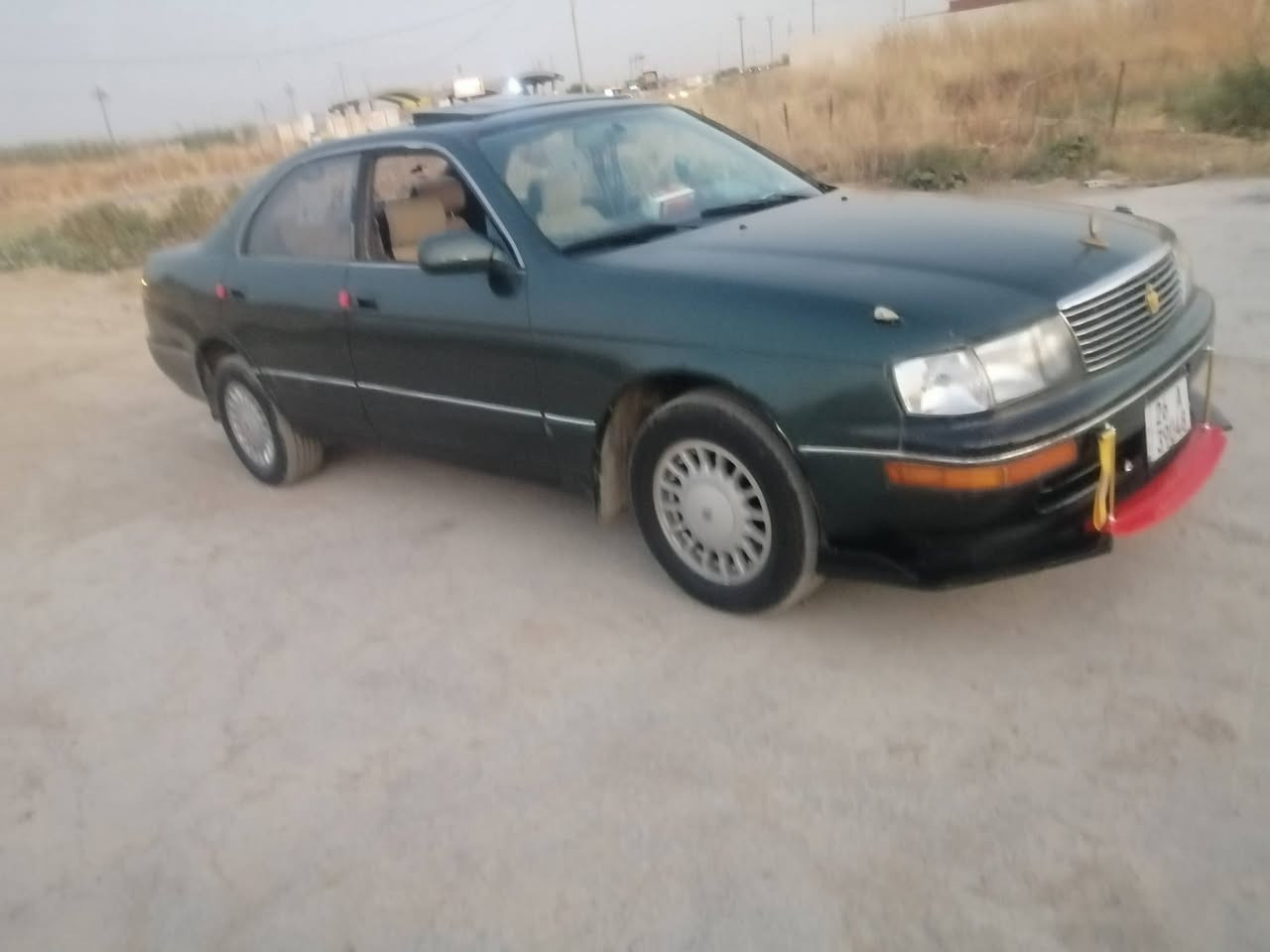 السلام عليكم يتوفر في معرض العريج بطه موديل 93 مشرحة تكم خلفيه السياره نضيفه كدام العين رقم صلاح الدين دولي شرط التحويل السعر 50 وبيها مجال العنوان جنوب الموصل حمام العليل قريه العريج مقابيل معمل سمنت حمام العليل الجديد للتواصل *********** /***********
