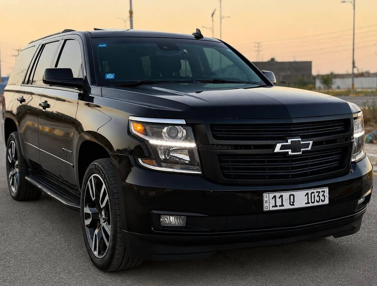 #شفروليه_تاهو  .. RST Premier  ..
موديل 2018

🖤 اللون: أسود

📍 رقم بغداد مميز

▪️ محرك 6.2 V8 بقوة 420 حصان

▪️ ناقل حركة 10 سرعات

▪️ فئة RST Premier فل مواصفات

▪️ شاشة كبيرة 

▪️كامرات ملاحة

▪️ بصمة تشغيل ودخول

▪️ مراتب جلد تبريد وتسخين

▪️ Bose ساوند سيستم

▪️ رنكات وكالة RST سود

▪️سلايد روف

▪️ حساسات + رادار

▪️ سقف

▪️ ممشى 230 ألف كم

السيارة نظيفة جداً واستخدام مرتب

فئة RST الـ6.2 تعتبر من أقوى وأفخم نسخ التاهو، وتجي بمحرك 420 حصان وناقل حركة 10 سرعات مع إضافات رياضية سوداء مميزة.

العنوان ::: الصويره

للاستفسار اكثر عنّ الأسعار والتفاصيل والصور

***********

***********
