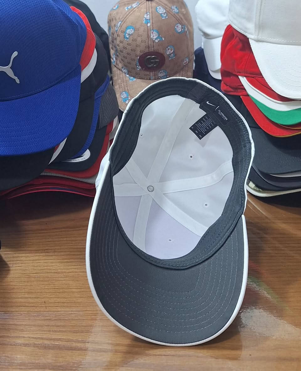 ماركة NIKE اصليه وكاله
خامه وتربروف جدا راقيه
قياس فري سايز
*********** واتساب مسنجر
يوجد توصيل
