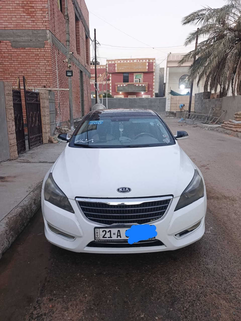 بيع مستعجل كادينزا رقم سليمانية باسمي خليجي ١١ بيها جاملوغ خلفي. وبيها مكانات رش وصبغ. ابيع حزام. كير محرك تبريد باتري تايرات داخل الجلد ومغلف أيضا مكان رمادي *********** السعر 88
