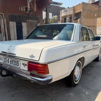حبايب السياره للبيع موديل 1975 رقم بغداد  السياره جديده وكامله  مصبوغه...