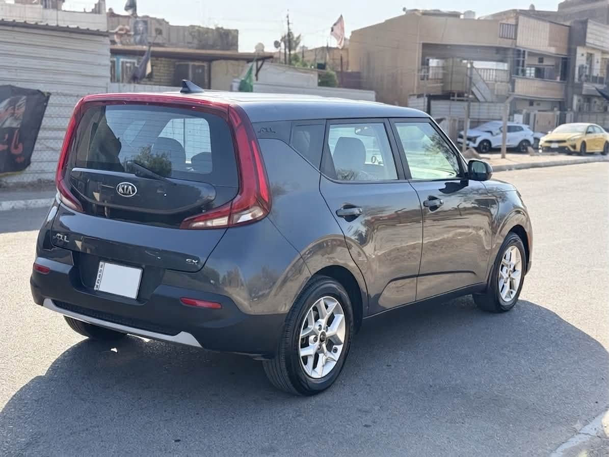سلام عليكم
للبيع كيا صول 2021 EX
رقم بغداد تحويل مباشر
مكفولة من الصبغ والتبديل والفتح فقط بارد ربع الجاملغ سونار بالمنشور
نص فول شاشة جبيرة
كامرة دواره
رادار امامي وجوانب
شحن لاسلكي
تدفئة بالكشنات
وبقية المواصفات المعروفة
اخوان السيارة جديدة بمعنى الكلمة مال بيت ومماشية 30 الف فقط 
تخم تاير جديد ادامة كاملة حته دهن جديد
السعر #135ورقة 

‭***********‬ مصطفى

