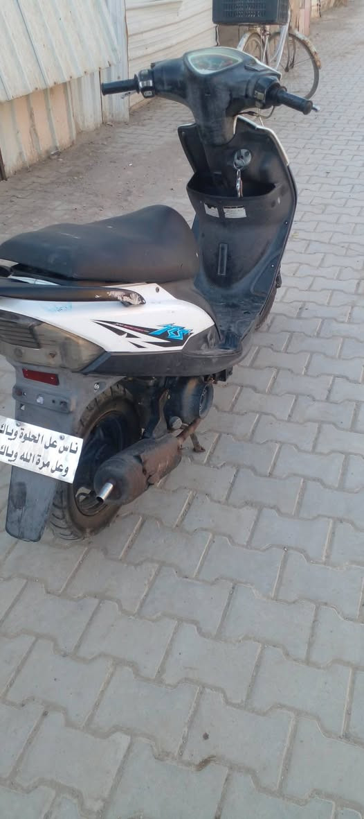 دراجه ماكس عدله للبيع السعر 350 شغالہ نكره سلف *********** وات اب
