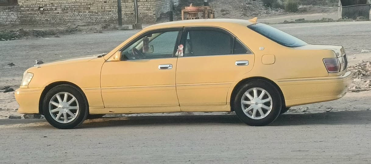 ... سلام عليكم.. سياره ملكه البيع 
سياره جهزه حداديه جديده
موديل 2002اصل
تبريد ثالج  منضومه جدبده

سنويه بعده ما نفذه 

سياره مكفواله من لعيب الشرعي كصه نقل 

سياره خير من الله منقصه الشي ورعيه أبو سنويه يمي ورقم ذي قار تفصيل *********** مكاني ذي قار
