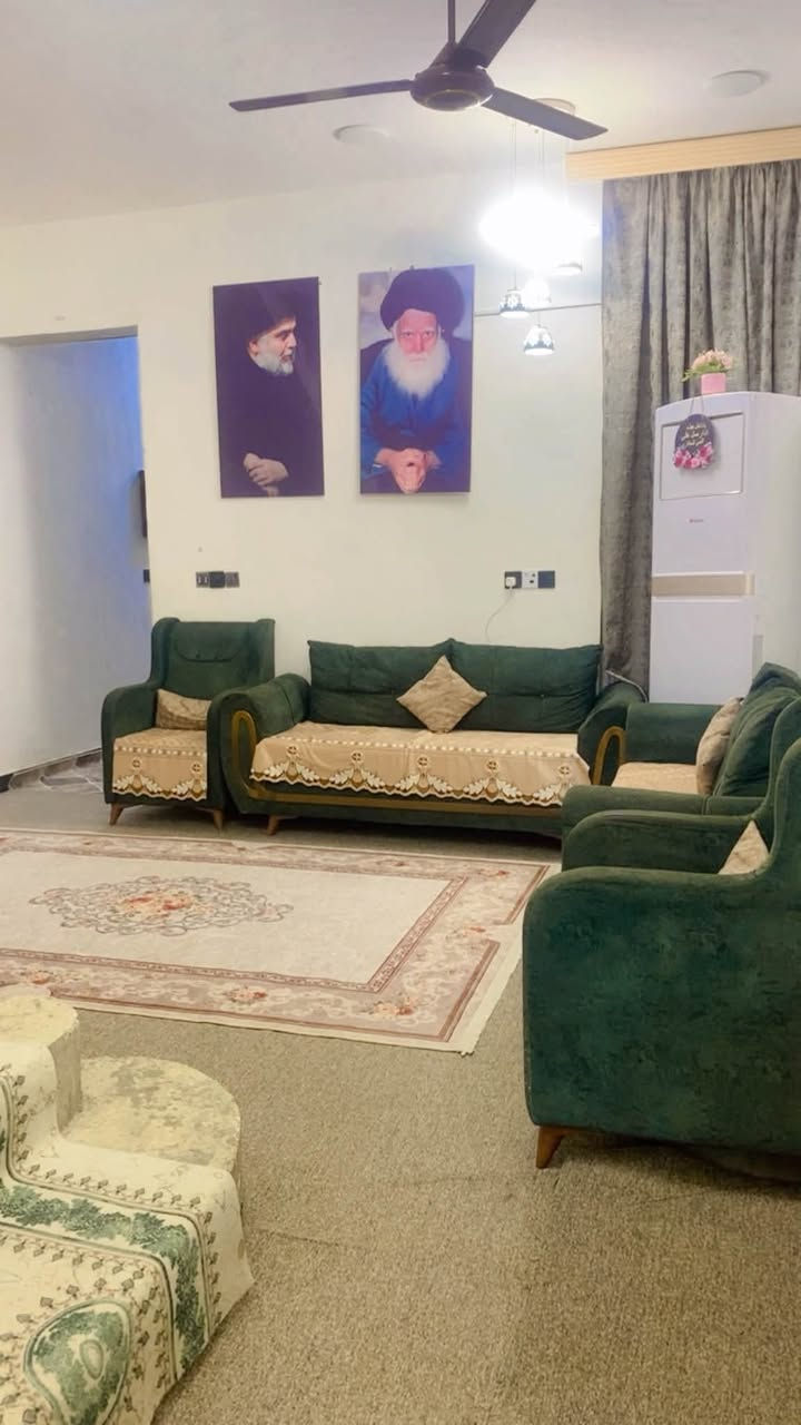 للبيع مشتمل طابقين بناء حديث حي الجامعه 
‭***********‬
