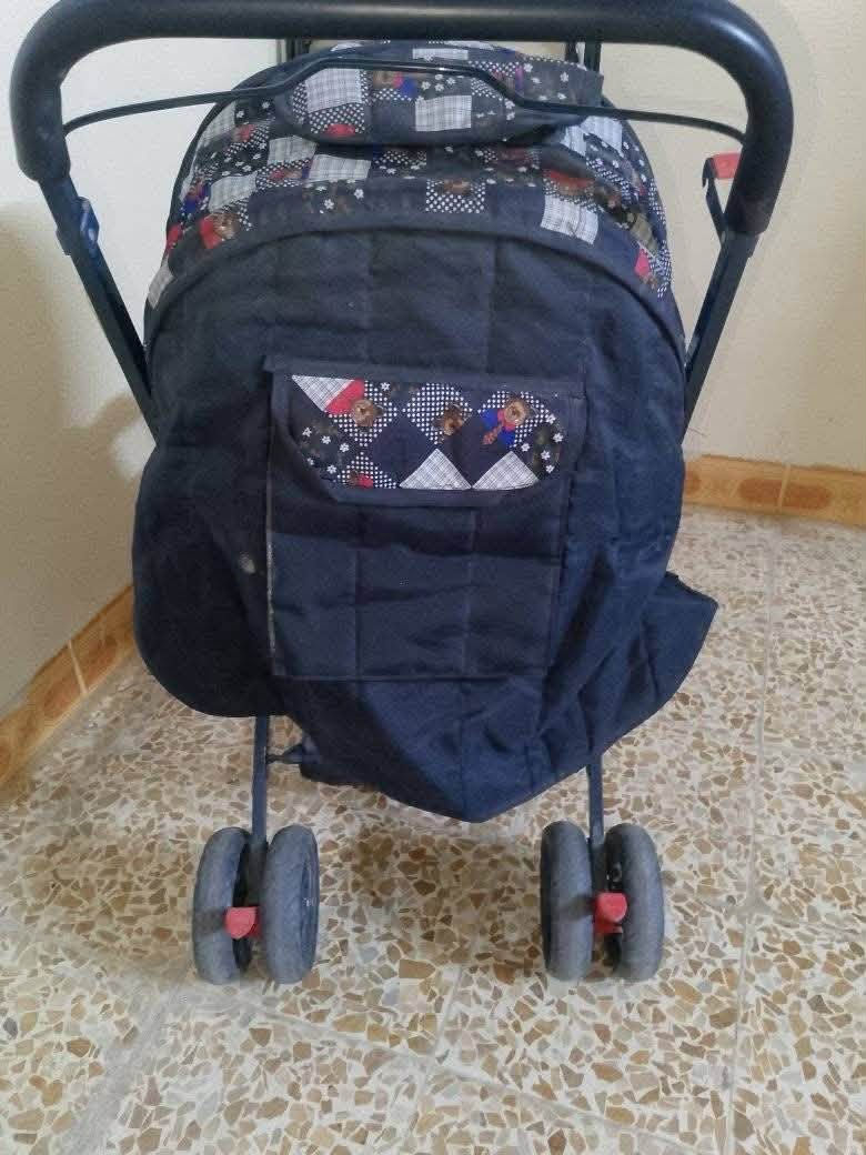 عربانة طفل بحاله جيده للبيع بسعر 25000
***********
