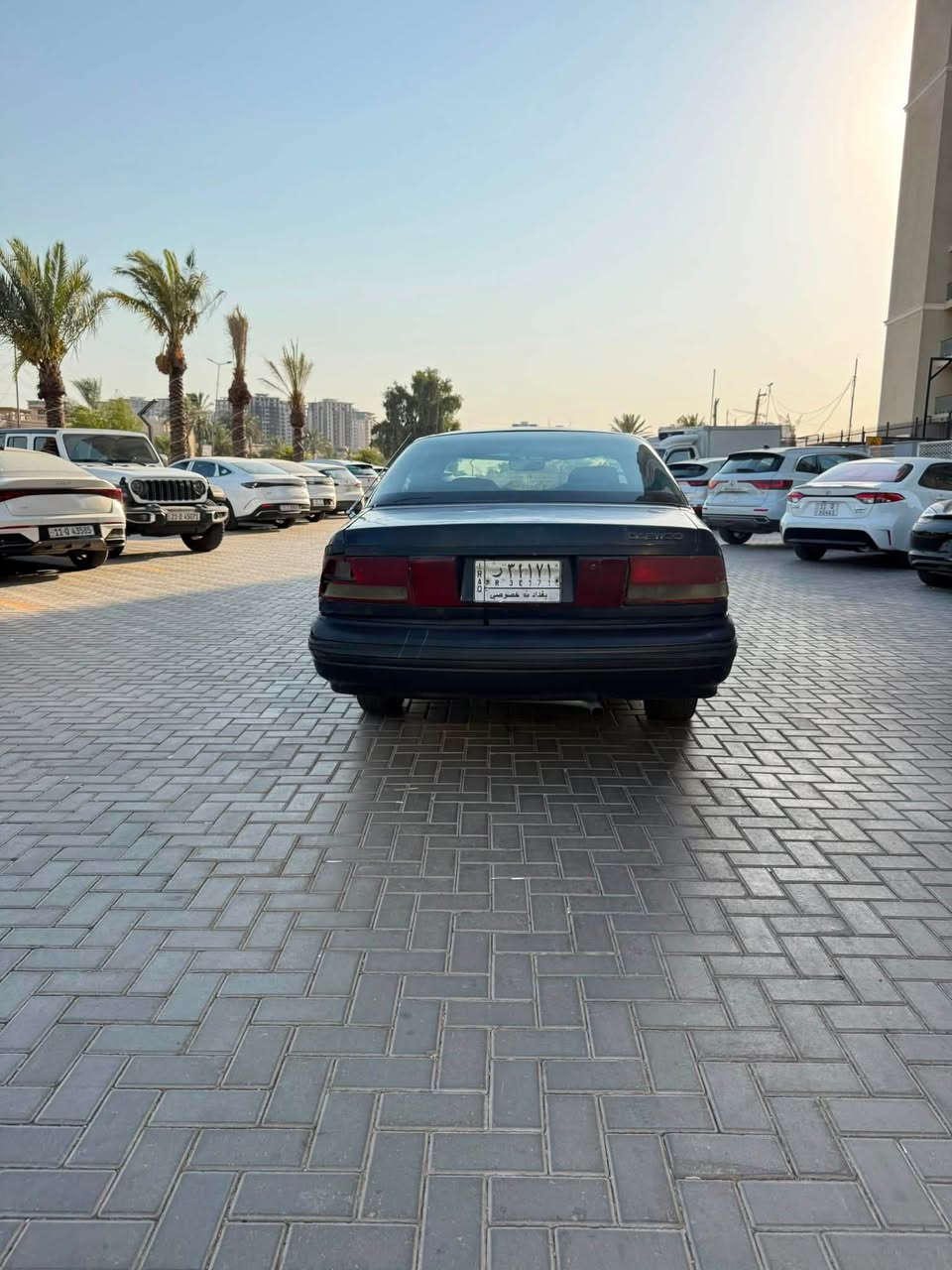 السلام عليكم للبيع برنس رقم بغداد سنويه لل 2028 السياره مكينه كير جدد كهربائيات شغاله داخلهة جديد صدر امامي خلفي جديد مكاني بغداد حي الجهاد سعر 25 او بيهة مجال ***********
