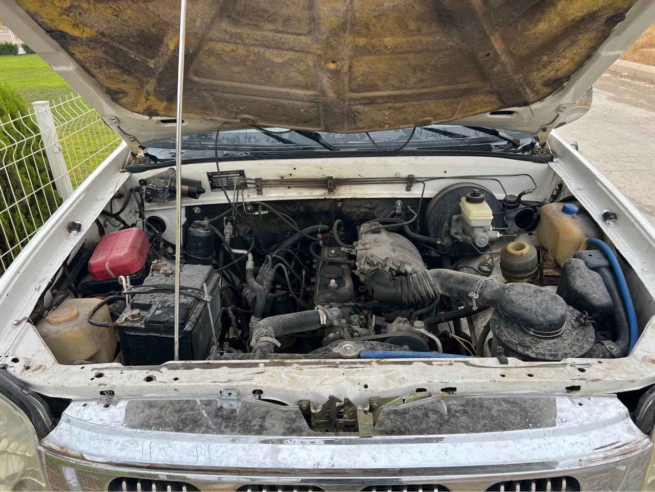 سۆپەر دێر ٢٠٠٦مەکینە بەخ گێرومەکینەو ئەکسل بەشەرت مەکینە تازە تەحمیل کرەوا توند وتۆلی بەشەرت سەخف وشانەی بەشەرت چواردەورەی پەلە پەلە بۆیاغی هەیە دەحمو لێدراوی نییە *********** …..*********** رانية, السليمانية
