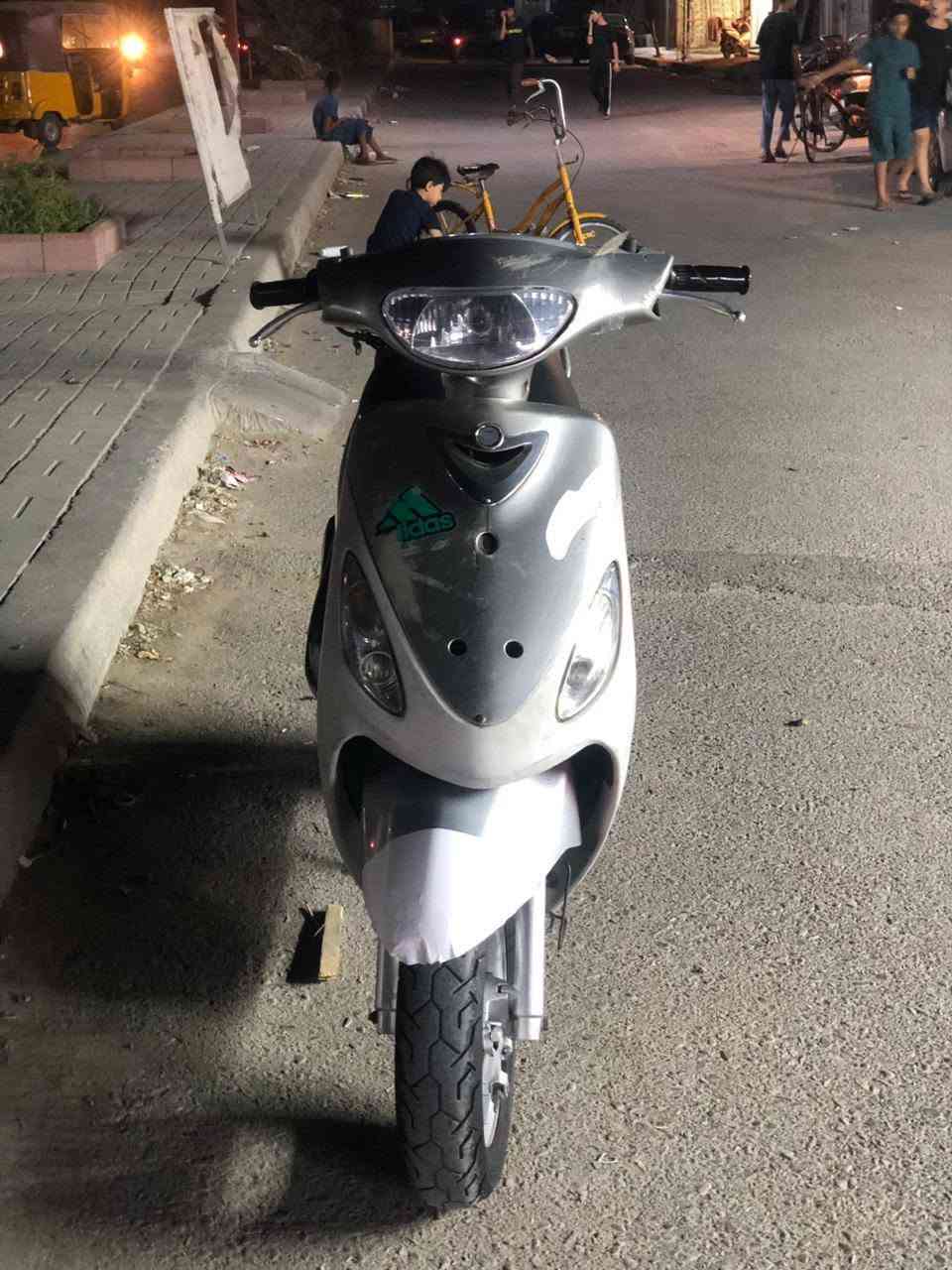 سلام عليكم "دراجه للبيع"ماكس منغولي دراجه مكفوله كفاله عامه📍ابلاديه مكينه ما مفتوحه ابدد💯 كهربائيات كلها شغاله تايرات جدد بوربرن جديد دبلات جدد بمعنى (دراجه مال رنبه بيها أوراقها مال منفيس لأن أخذته من رنبه) كامله مكمله من كلشي هندر سلف دراجه نقصه بس كلج امامي تعبان بيها صوت كلج مو "بكن"وأخذها الي فيتر عنواني كفاءات أو شماعيه تواصل واتس ***********@
