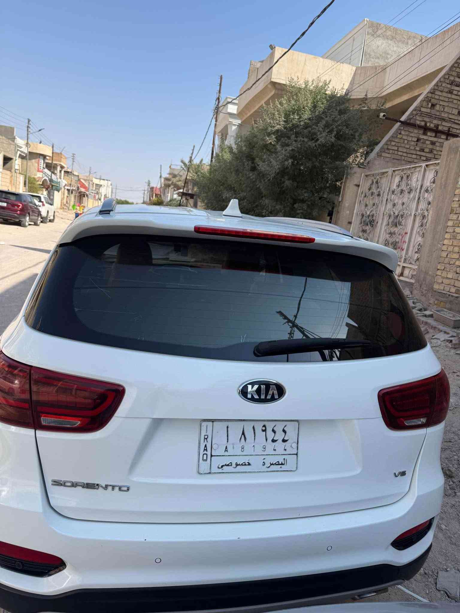 السلام عليكم سورنتو موديل ١٩ خليجي محرك ٦ سلندر خليجي السياره مكفوله السعر ٢٣٥ وبيه مجال قليل للاستفسار هذه رقمي *********** البصرة, العراق
