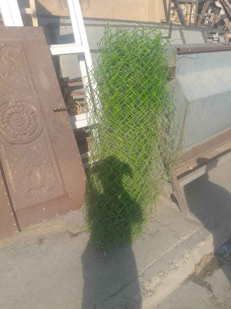 سيم لبيع عنوان طريق مستشفى العام قرب جيش شعبي اي***********
