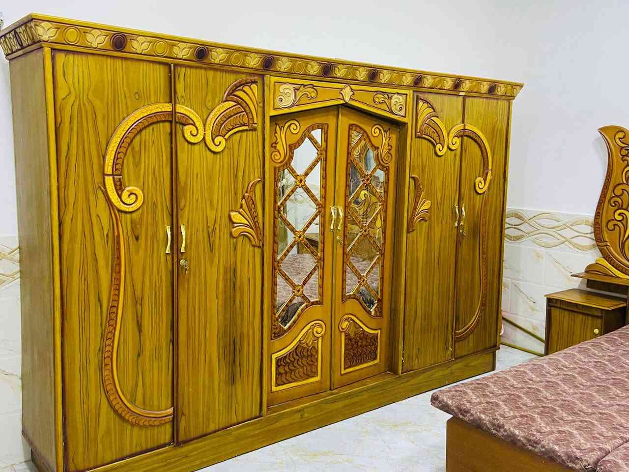 يوجد غرف نضافه 90 /100 خشب صاج  للبيع بسعر مناسب 575قفل في الرمانه الاستفسار على الرقم ***********/واتساب وماسنجر
