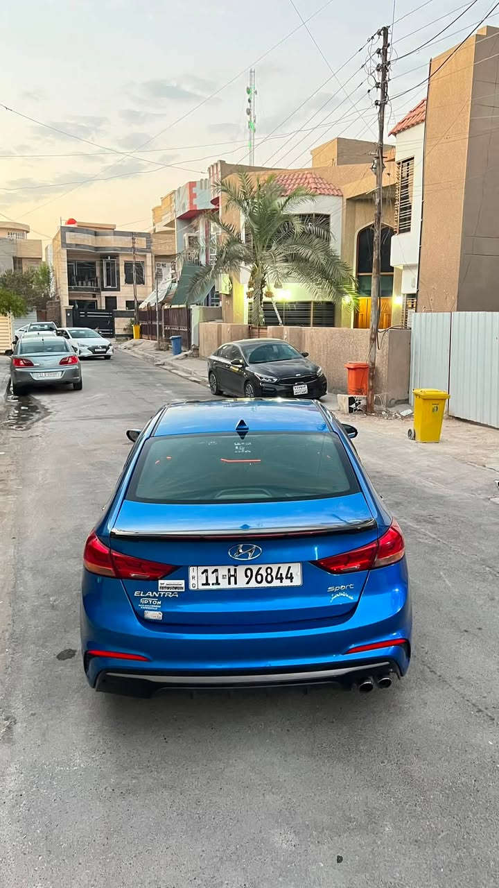 سلام عليكم النترة 2018 تيربو
محرك1600تيربو فتحة بصمة أبواب ويل 18 لايت زنون بلادي ابيض السيارة فول مواصفات السياره خير من الله السيارة حادثة قطعة وحدة بس الباب الخلف السايق فقط السعر 150 مكاني بغداد متواجد واتساب فقط ***********
