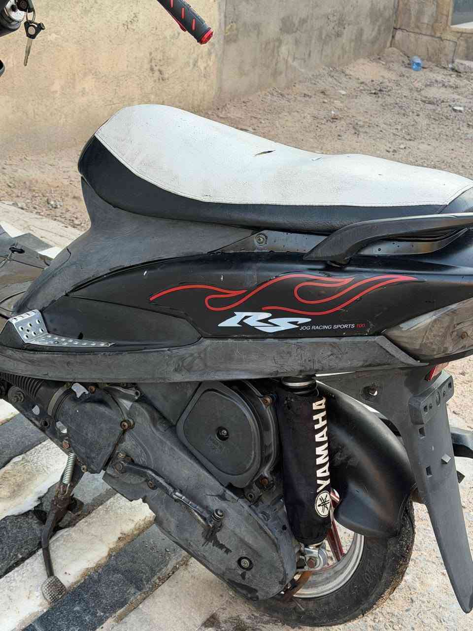 عدله للبيع الدراجه شوفت عينكم نصبه ويل كب تاير جلاتين دبلات وره وكدام جدد اصليات صابيع بريكات رباضي دراجه سلف وهندر  الدراجه جاهزه مجهزه بس بستن مبدل البوشه بلاد  للعلم الملاح فول المكان كرمة علي شارع الحلاف ***********والشراي بخدمته
