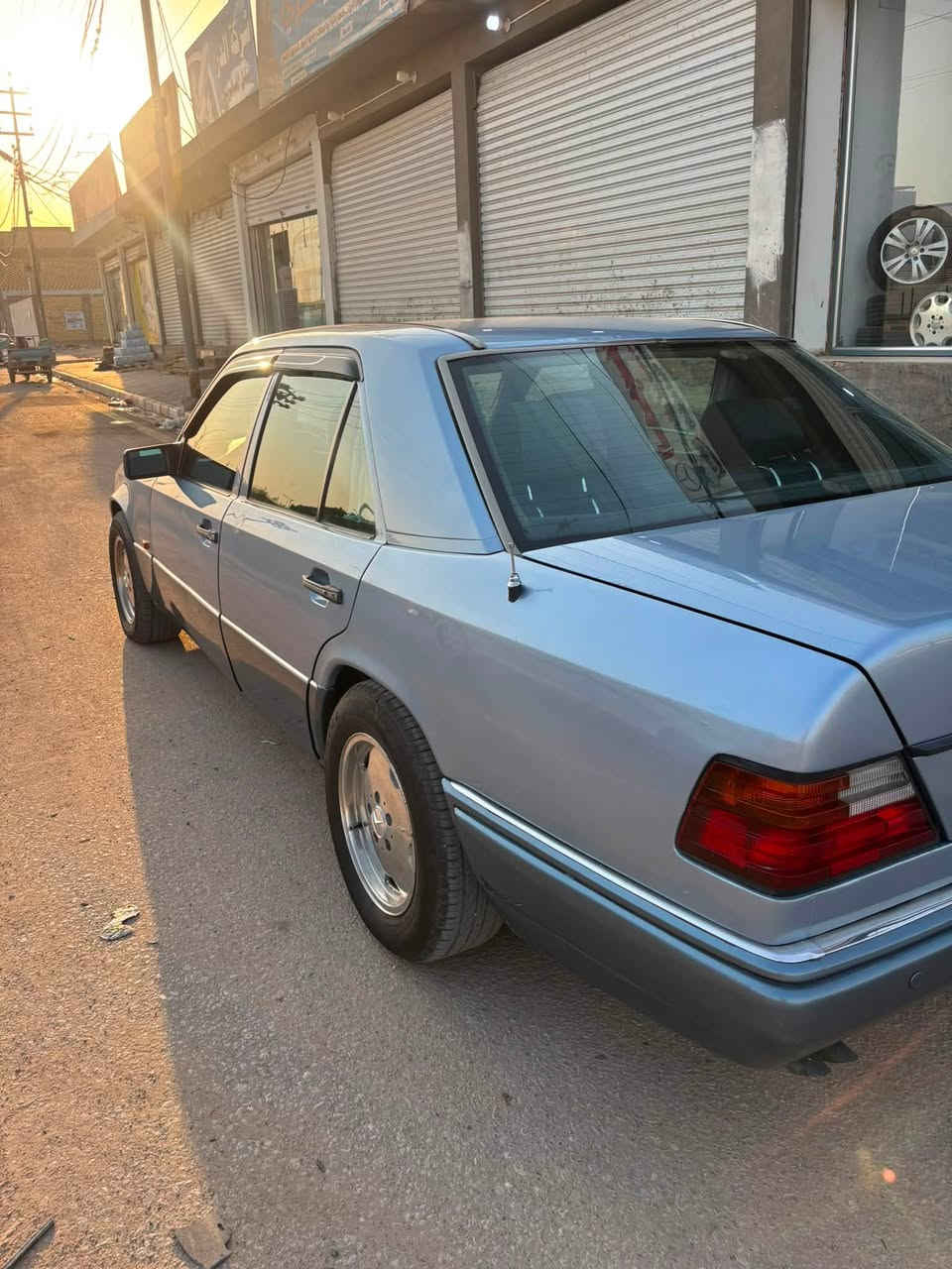 اعلان بيع 🆎

مارسيدس w124  🇩🇪دب 
سياره جاهزه تعمير جديد 
صبغ قماره قبق الجنطه فقط فره كامله مبدله وارد يابان 
غرفه وارد يابان 95 سعفه مخمل كهربائي مع عوازل جديده 
محرك خراطيم m104  تحويره كامله  
تبريد ثلج 
كهربائية شغاله وكامله 
سلايت جديد وارد 
تخم اطار 
حداديه جديده وجاهزه مال بيبي 
تخم سماعات اصليه 

رقم سياره انبار مالك نجف يستلم المشتري سنويه جديده مع لوحات انكليزي 

العنوان / النجف ملحق قريه الغدير 

*********** واتساب 

السعر 90 بي مجال للشراي

