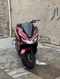بي سي إكس جيل ثالث مكينه ما مفتوحه دراجه نضيفه وكبل لشارع لون ماروني د...