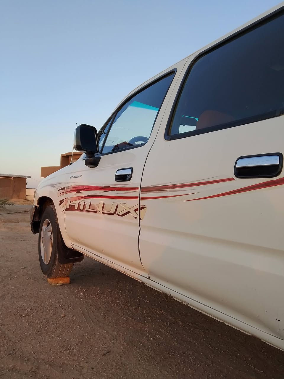 للبيع تيوته جمره 2005ترهم مراوس بنيسان سياره نضيفه مال جناي مكينه او كير عله وضع اشركه رقم بصره تحويل ثاني رقم الهاتف ***********
