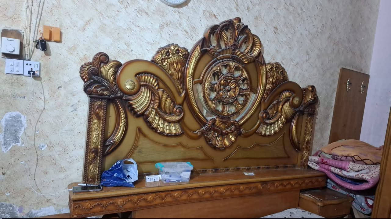 غرفه نوم للبيع سعر 150 الف البصره حي الخليج العربي 7715903889 الجمعيات
