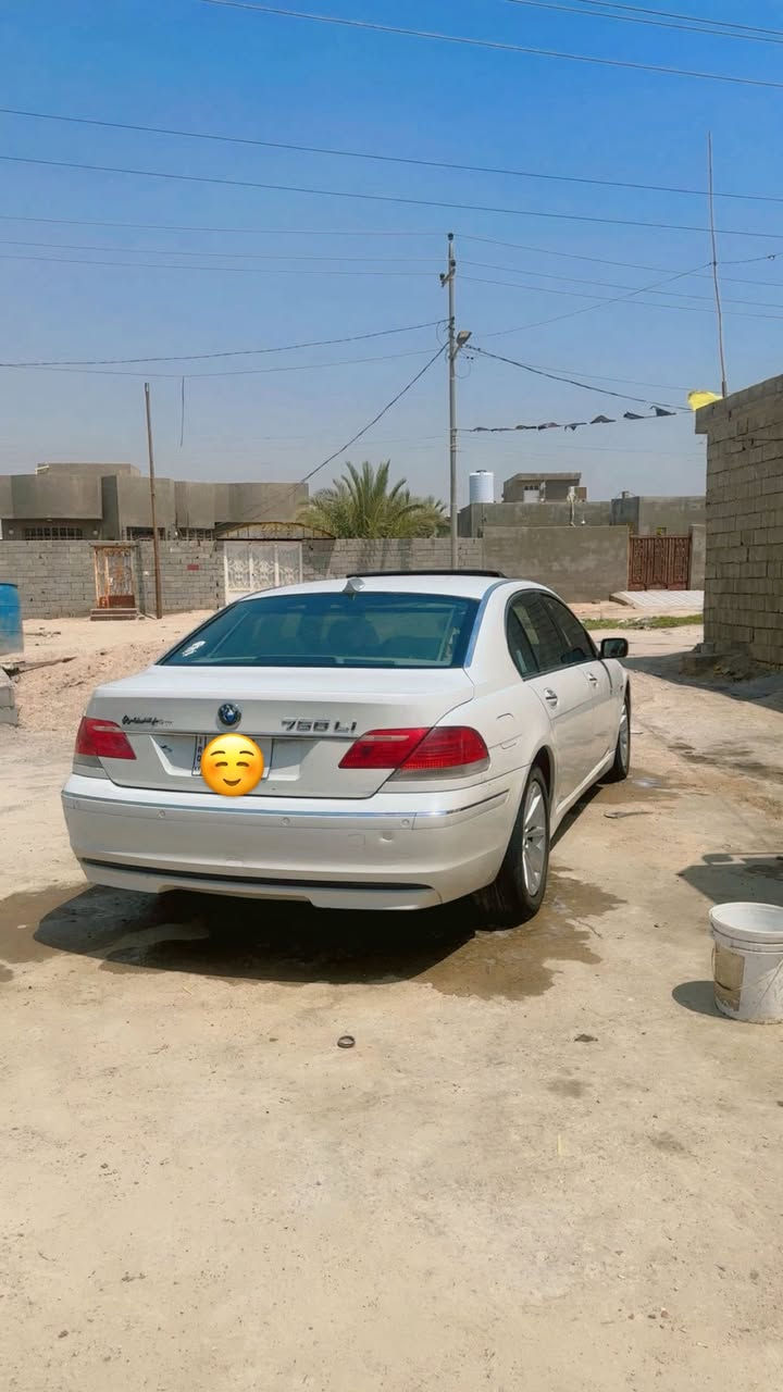 سلام عليكم سياره البيع بي أم  باخره 2008 سياره فول الأخير كفاله عامه سعر 70بيه مجال مكاني البصره ستفسار ***********

