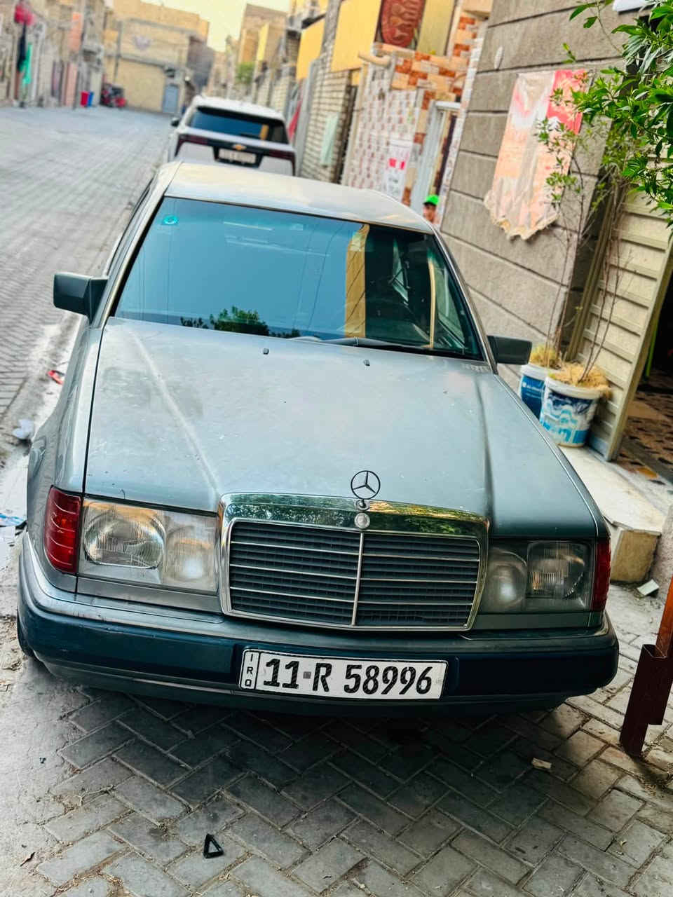سلام عليكم
مارسدس دب 

موديل 91

سياره بلاديه ما ناقصه شي 

مكينه عنكبوت 

سياره جاهزه جيب فيتر وفحص 

مكان بغداد ام الكبر والغزلان 

سعره 72 وبيه مجال

***********
