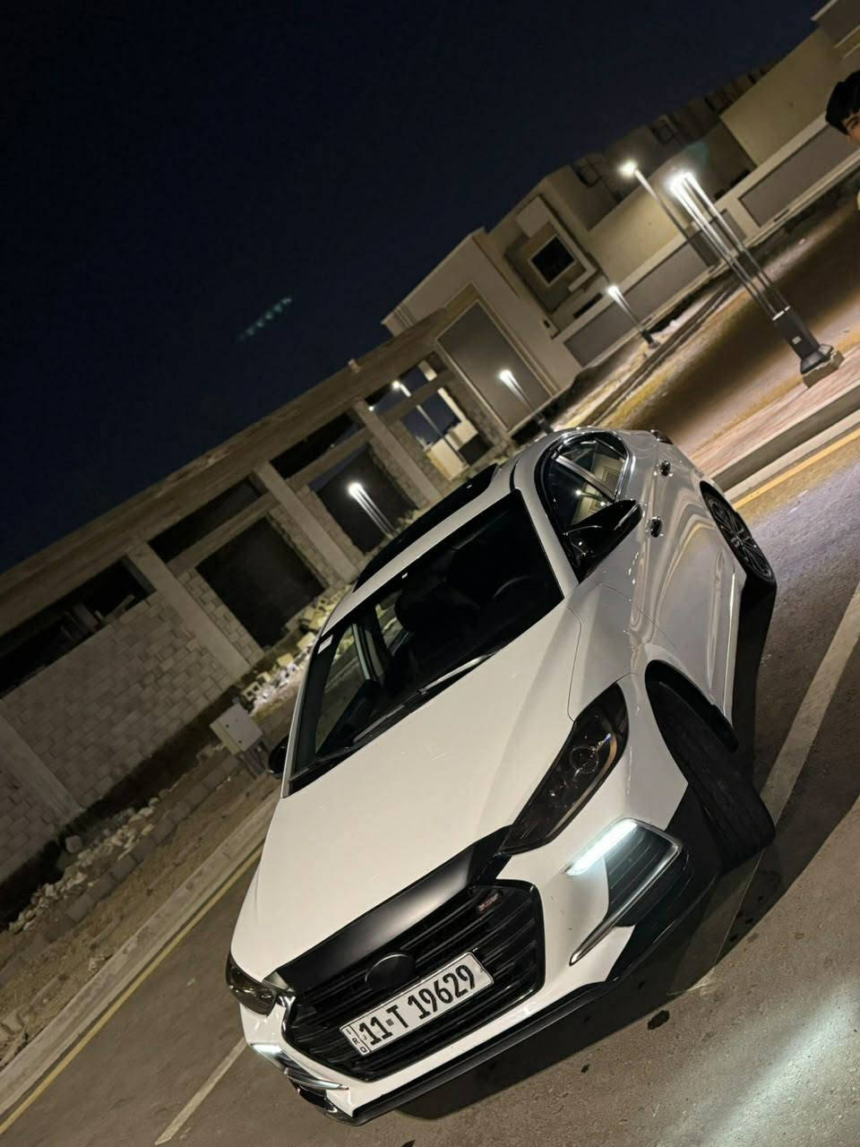 السلام عليكم سياره النترا للبيع موديل 2019 رقم بغداد تحويل مباشر السعر 140 بيها مجال عنوان رمادي ***********
