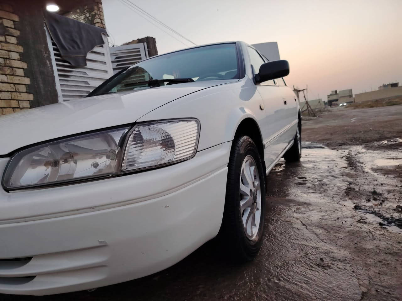 السلام عليكم كامري موديل 2001 خليجي مكينة 4سلندر ابو الجف سيارة جاهزة رقم نكيزي الجديد سنوية بسمي تتفة وتبريد خير من الله سيارة عايزه صدر امامي تايرات نص عمر باتري جديد كهربايات كلهة شغالة عدة بكلايت خلفي قطعة وحدة مكسورة موضح بل صورة وسونار موجود بل صور ولكم حق تاخذون سونار جديد سعرهة 95وبيهة مجال مكاني بغداد حي العلام قرب تقاطع درويش رقمي ***********
