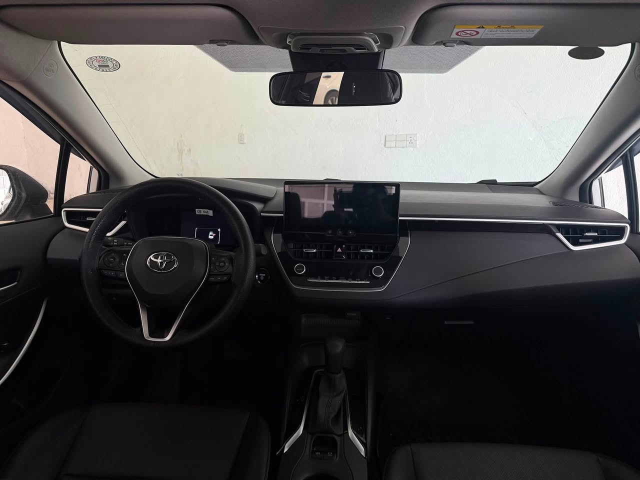 Toyota corolla  HEV
فول مواسەفات 
هیچی نیە 
هەموو شتێکی بە شەرت 
بۆ نرخ نامە بنیرە یان پەیوەندی بکە بە ***********
