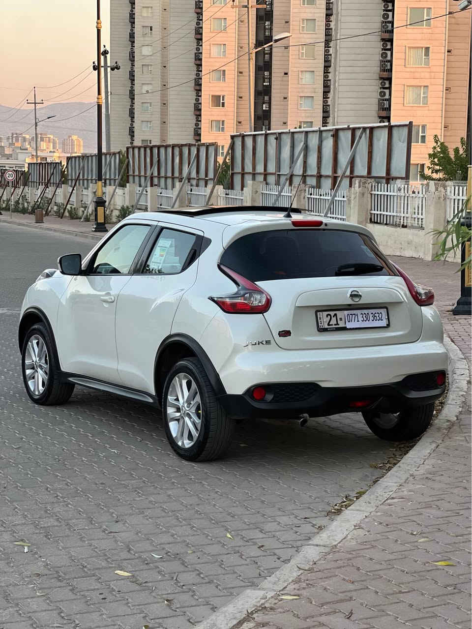 Nissan juke 2018
سەیارەی کەم مەسرەفت ئەوێ
نیسان جوک ٢٠١٨ فول مواسەفات
مەکینە ١٦ بێ تۆڕ بۆ 
بێ بۆیاخ 
١١٦٠٠٠ کلم رۆیشتوە 
٤ تایەی لۆکی لە ژێرە 
سەیارەکە شاشەیە 
تەعدیل سورعەیە 
کامێرایە
پانۆڕامایە 
مۆدی لێخورین 
سپۆڕت - ئیکۆ - نۆڕماڵ هەیە 
گێڕو مەکینە بە شەرت 
بێ مەسرەفو بێ کێشەیە 
تەحویلو غرامە بە شەرت
*********** السليمانية, العراق
