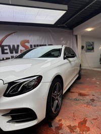 🚘 للبيع Mercedes-Benz E300 E-Class 2017  🔹 الممشى: 98 ألف مايل 🔹 اللون...