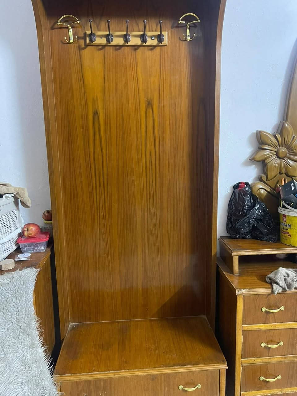 غرفة نوم • مستخدم • واتساب