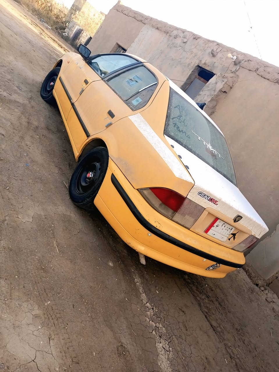 سلام عليكم سياره سمند موديل
2010 سياره رقم بغداد سنويه 29 مصفره هيئه وغرمات مكينه بل جيس قبل سبوع شادله طابوكه بل كارتون حداديه الاماميه وتايرات نص عمر الخلفيه جديدة باتري جديد

بيه جاملغ امامي جهه العبري مبدل اثر جراد وخايس بدون ضربه والبنيد طاير عل جامه وباقي عل وضعه فقط  سعرها 27 وبيه مجال مكاني عماره الطبر  رقمي ***********
