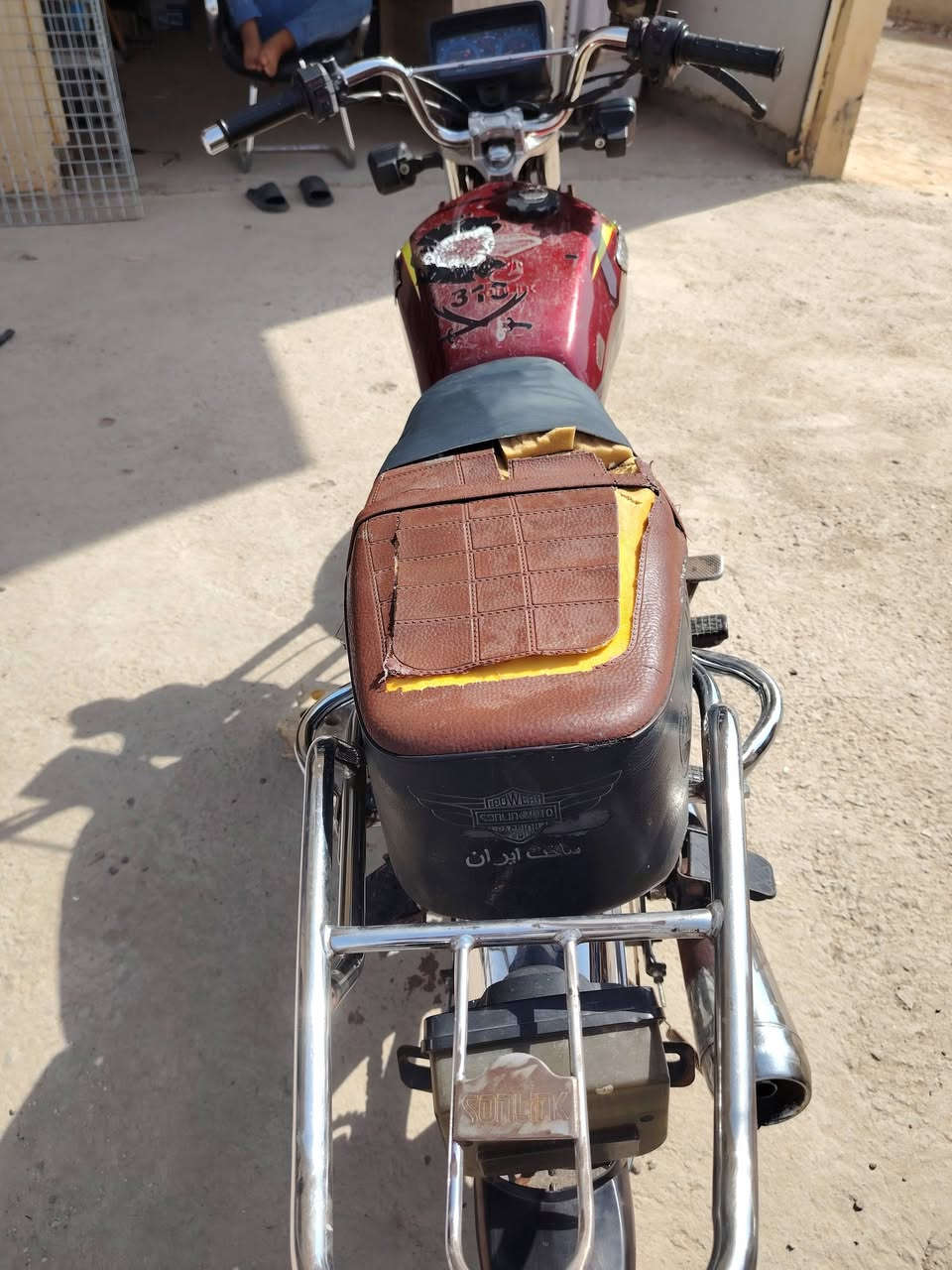 للبيع موديل 24 اوراق سعرها 325 ***********
