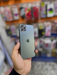 ايفون ١١ برو ماكس • ٢٥٦ • بطارية ٧٩%