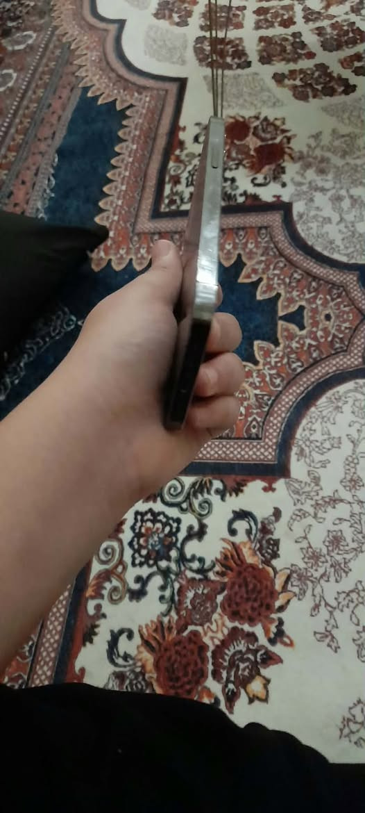سلام عليكم ورحمة الله وبركاته ايفون 12 برو فقط شرق اوسط اماراتي 256 شريحة فعلية جهاز مبدل شاشة اوليد نوعية ممتازة بطارية أعتقد مرفوعة من 72 لل 100 فيس ايدي بي خلل بكاميرة العمق ضهر مفطور تواصل واتساب ***********
