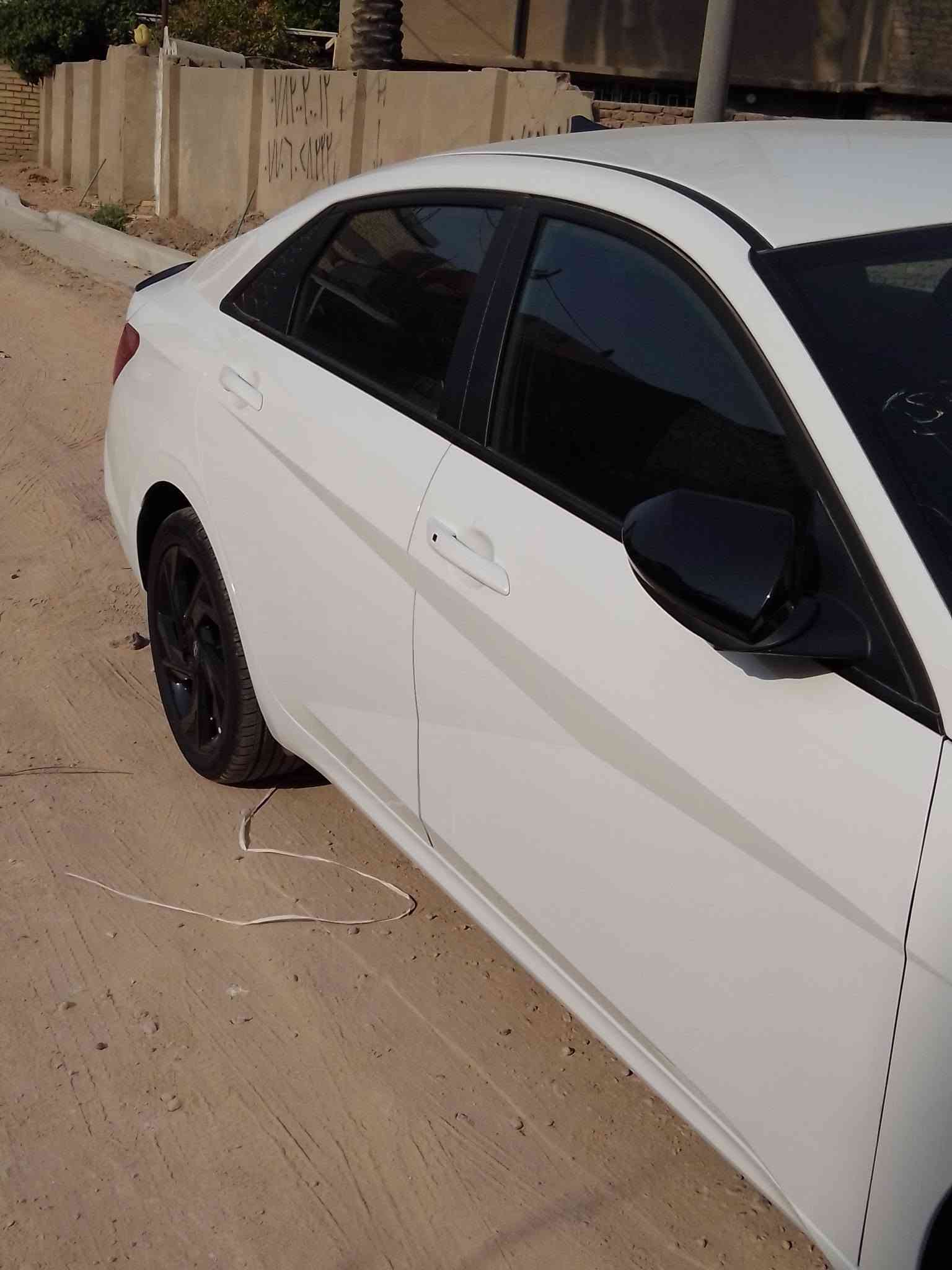 للبيع هونداي الانترا موديل 26بدون رقم منفيس بسمي تترقم كلشي مكانه بابل 150مجال قليل ***********مكلف بل نشر هاذا رقم صاحب السياره خابره وتدلل بي واتساب الرقم
