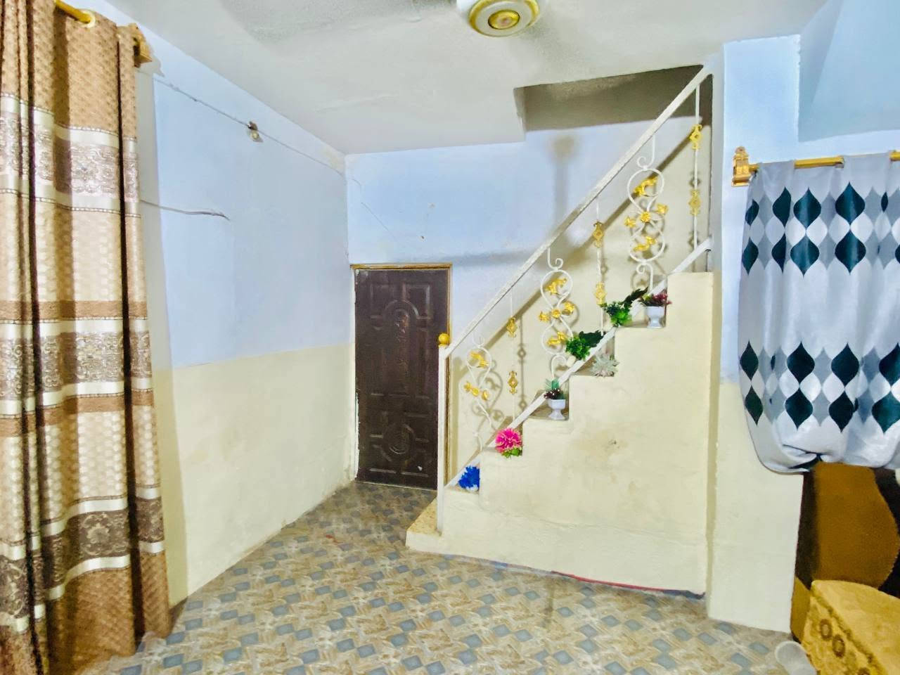 #دار_للبيع🏠
#الموقع :شارع المطار القديم قرب مجمع اكرم يبعد عن الشارع 50متر🌍
#المساحه : 100متر ✨
#السعر : 20 مليون او بي مجال  
#التفاصيل : الاساس تجعيب بناء بلوك سكف عكاده  ✨
#محتويات_الدار : يحتوي على غرفه وصاله ومطبخ واستقبال وصحيات داخلية وخارجية 
#المهندس_للوساطة_العقارية 🌍
تسعدنا زيارتكم لمكتبنا 
📍في النجف الاشرف - شارع المطار القديم - من جه شارع المعمل📍

للمزيد من المعلومات والتفاصيل عن العقار والمعاينه الميدانية يرجى الاتصال على 
☎️***********☎️
☎️***********☎️
