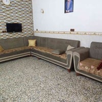 تخم مع طبلات للبيع سعرهن ٤٥٠ وبيهن مجال  07713552486