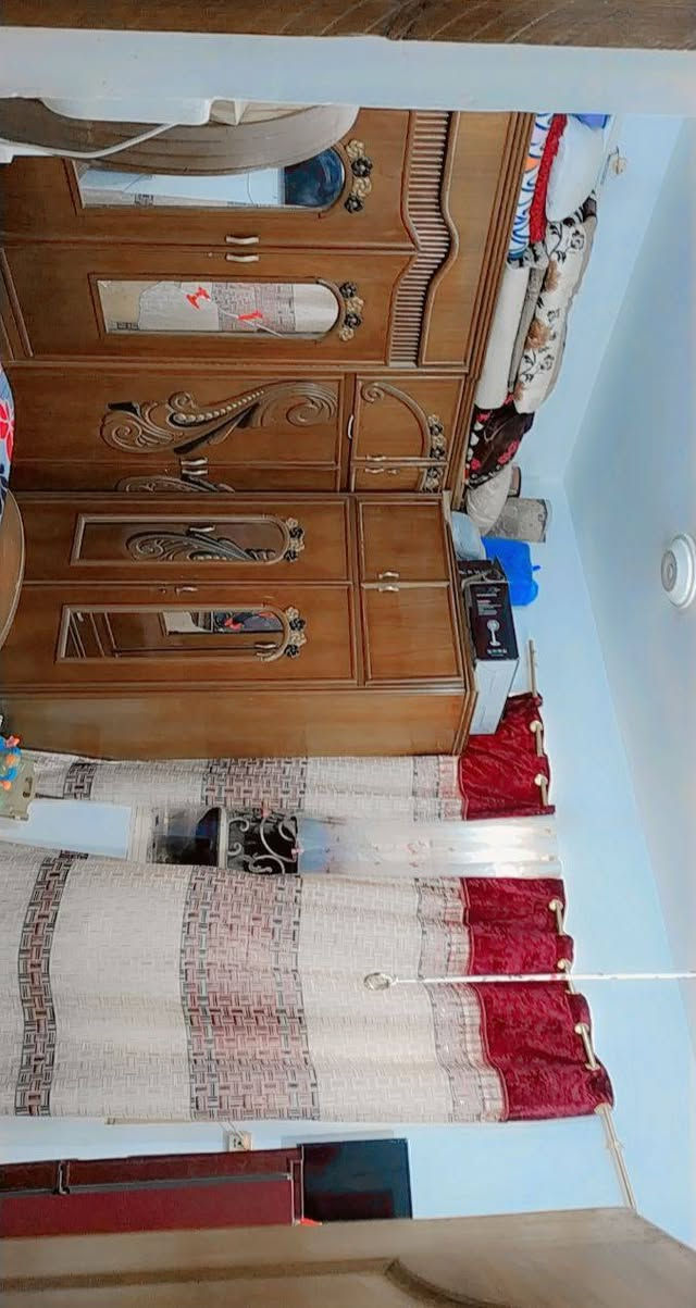 السلام عليكم بيت للبيع مساحه 267 موقع طويريج مقابل شارع الحمداني سعر والتفاصيل اتصل ع رقم وبالخدمه ***********
