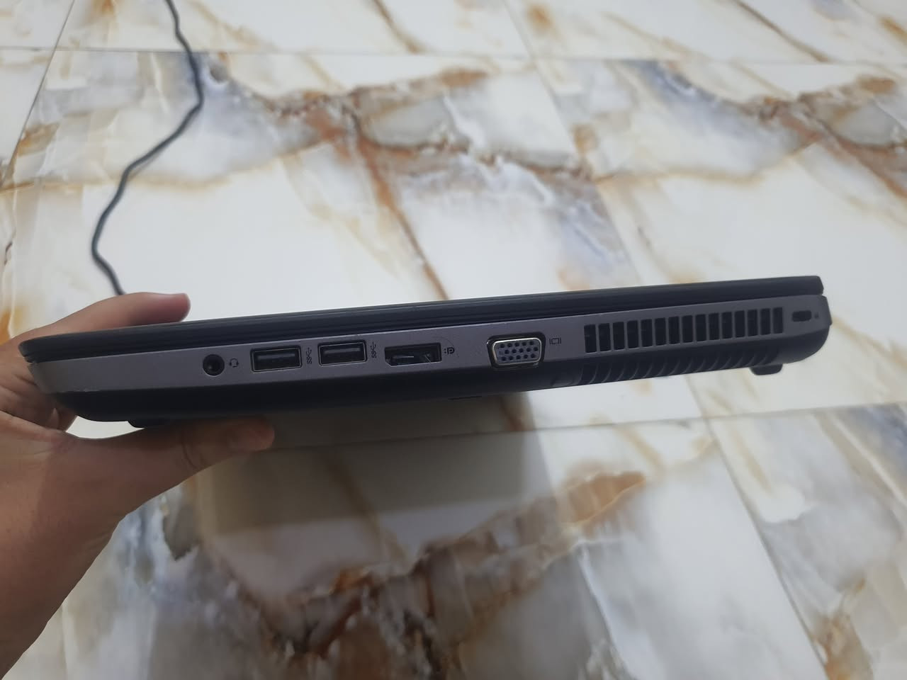 لابتوب hp للبيع النظافة مثل ما موجود بالصور ومواصفاتها أيضا موجودة بالصور
السعر 250 الف دينار عراقي 

المكان ديالى الخالص

للإستفسار مراسلة الصفحة او واتساب على الرقم أدناه
***********

