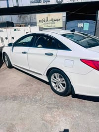 سوناته ٢١١ • ٢٤٠٠ • الديوانية