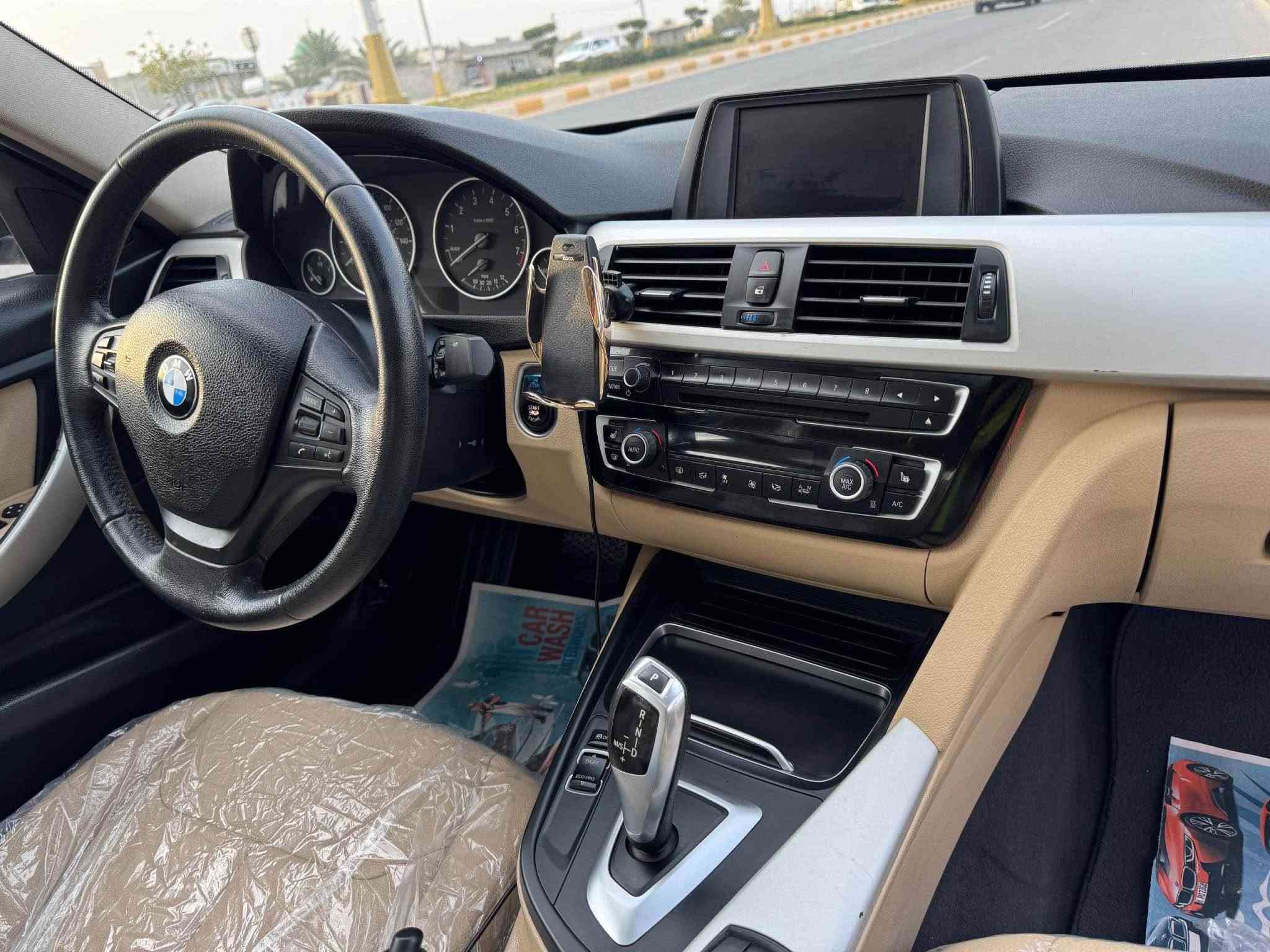 320i • ٢٠١٨ • رقم اربيل