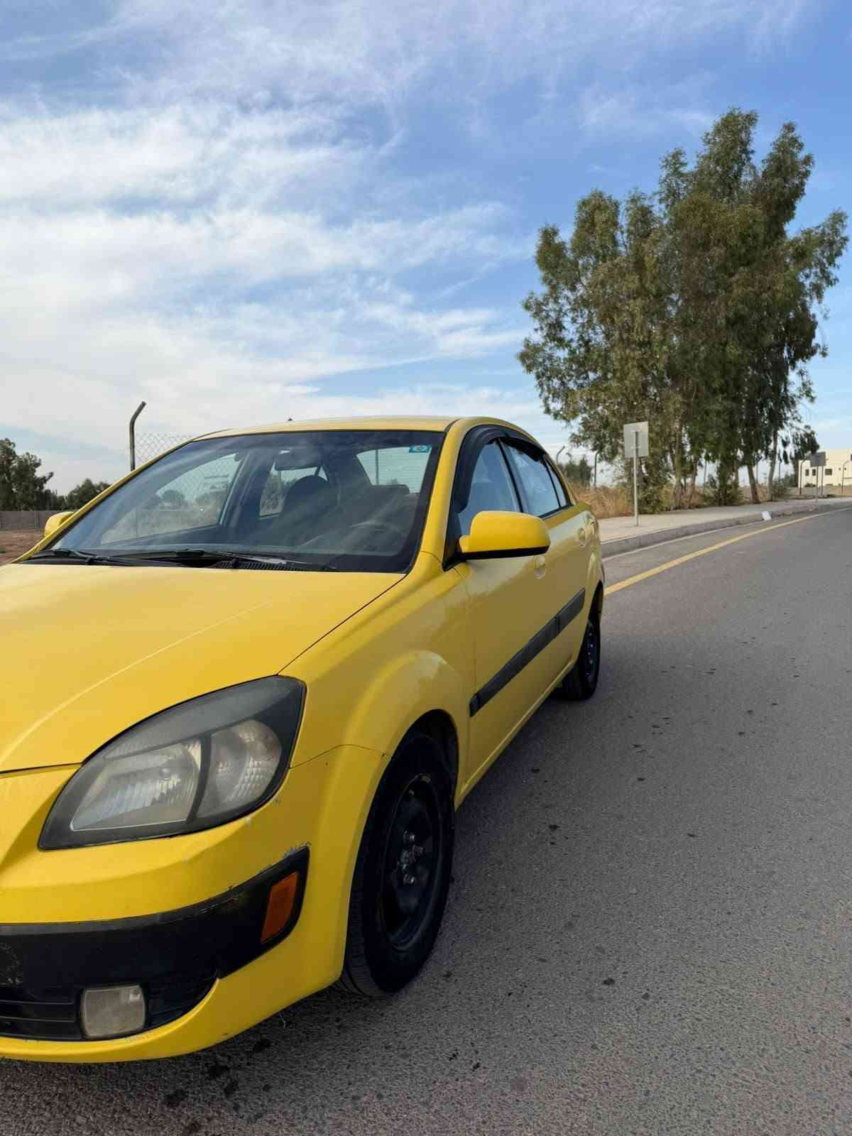 السلام عليك 
للبيع كيا ريو 2008 وارد امريكي 

رقم نينوى مسطرة هزه وسنويه جديده 

ضرر بوند امبدل بدون دواخل 

محرك بدايه نفخ 

كير شرط

تبريد كمبريسل عاطل

مواصفات برايد تحكمات استيرن قفل مركزي 

شاشه وكامرة 

العنوان موصل حي الحدباء سايدين الصوره 

باقي التفاصيل اتصال عل الرقم 

السعر 76بيها مجال بسيط 
***********

***********
