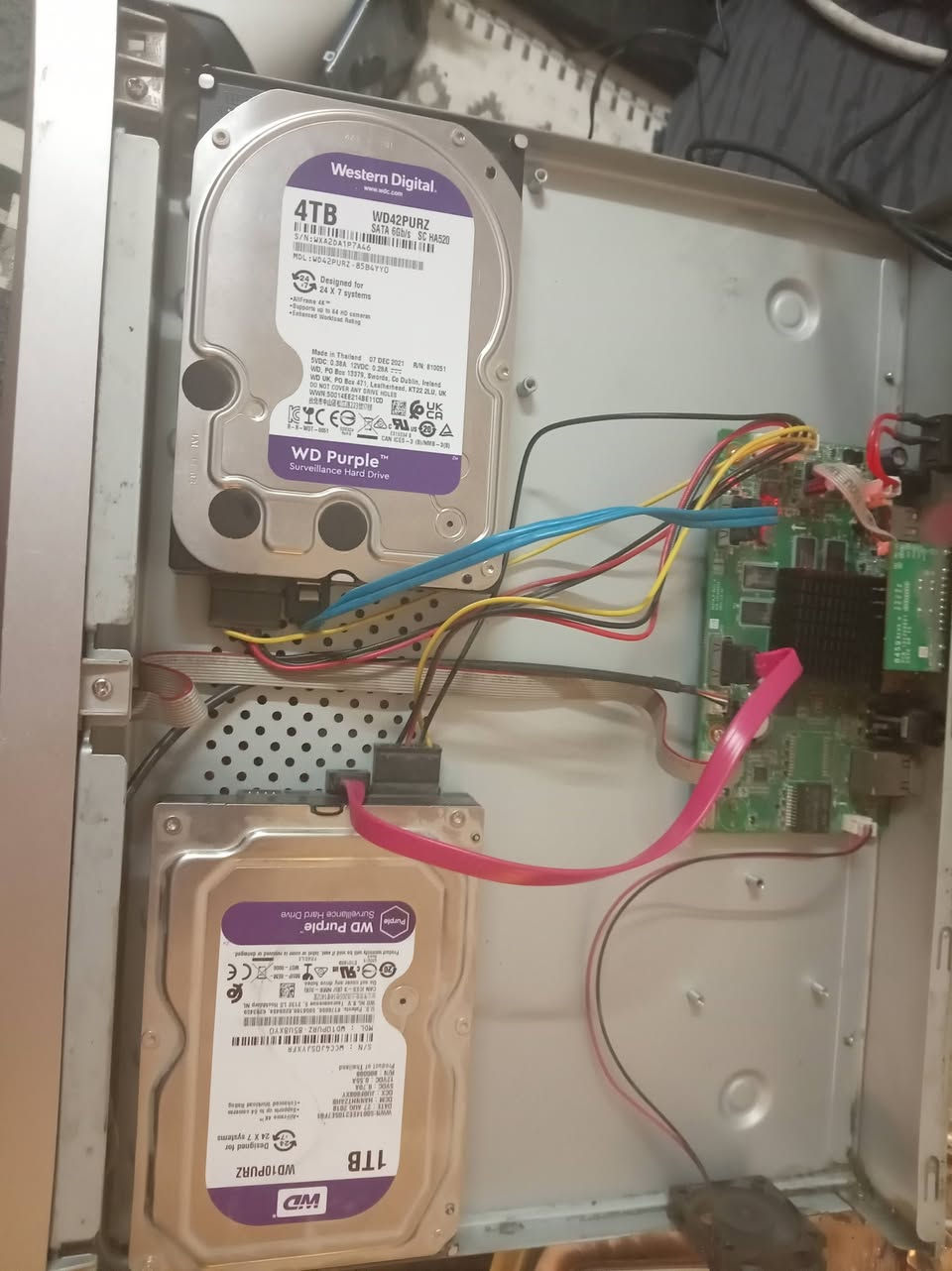 Ip hikvision 16 4k Nvr كامره مع هاردات عداد ٢واحد ٤تيره والثاني ١ تيره مع شرط الفحص وبي ضمان لمدت اسبوع *********** السعر ٣٥٠ مع الهاردات

نص مكتوب في الصور:
- إصلاح قاعدة البيانات
- تحديث
- إضافة +
- المساحة المتاحة |
- السعة |
- النوع |
- الحالة |
- الرقم |
- 1
- 3726.03GB
- 3685.00GB
- ممولي
- قراءة/كتابة
- 2
- 931.52GB
- 921.00GB