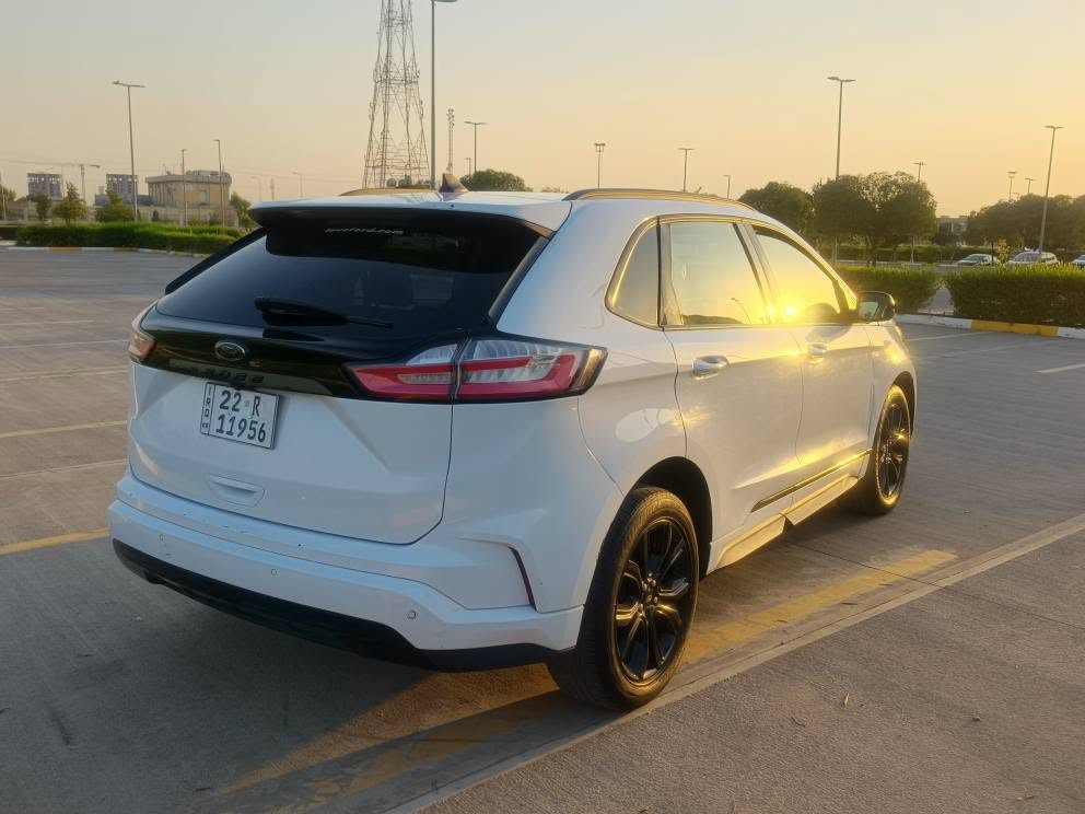 ford Edge 2022 
‎فۆڕد ئیدج 
‎مۆدیل 2022 
‎مواسەفات SE 
‎گێرو مەکینە بەشەرت 
‎ڕەقەو سەنەوی نوێیە 
‎2 پارچەی سبوخە بێ ناو گرتن 
‎2 پارچەی کلێری ئەمریکایە 
‎شوێن هەولێر 
‎ڕەقەم تەلەفۆن :*********** 
‎   ( سعری : 140 وەرەقە مەجال  )
‎ أربيل, العراق
