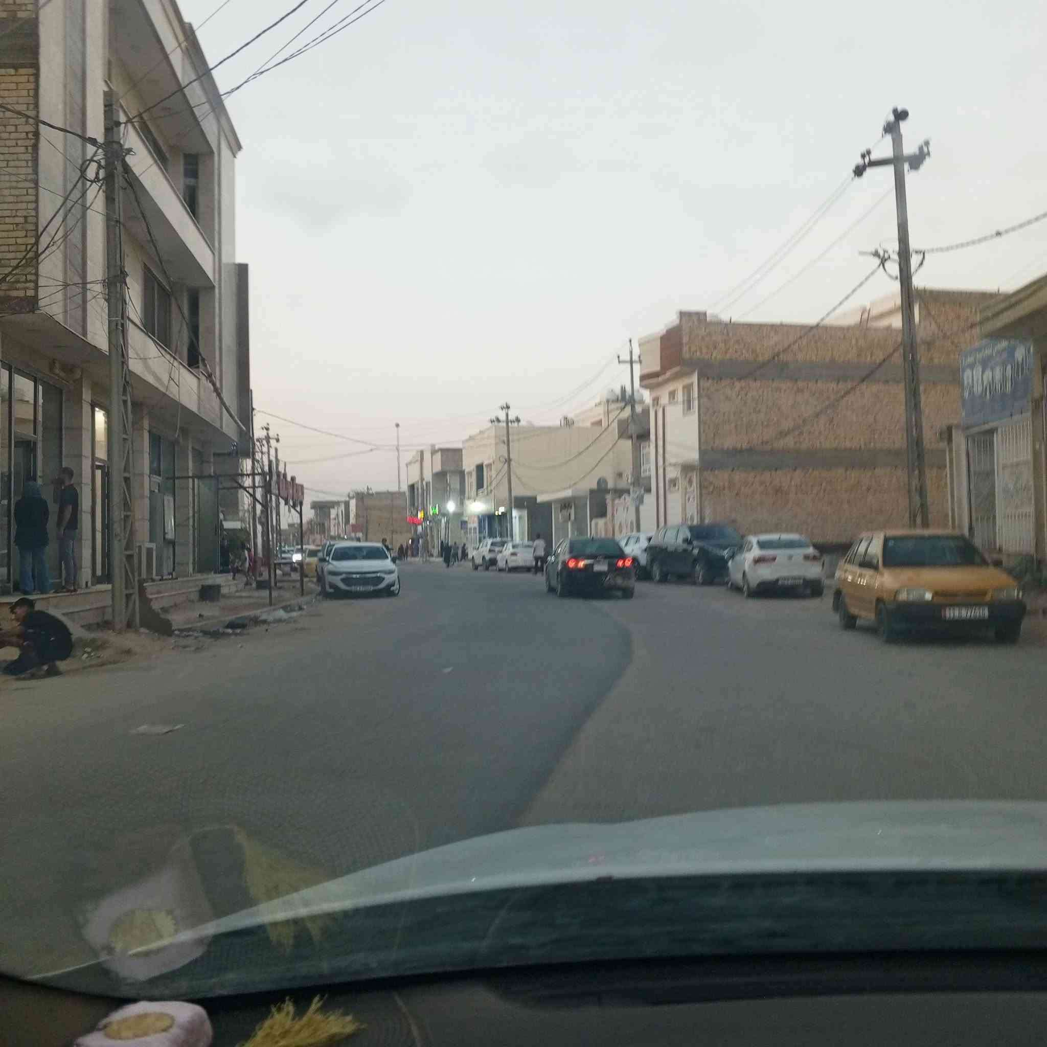 سلام عليكم  قطعه أرض للبيع 400 متر مكان كولش حلو كهرباء انترنيت ضوئي خدمات كولش حلوه مستقبل تتحول طابو صرف  تريد 200 متر تريد كلها 400 متر للبيع حي الجامعه شارع الصب شارع الساده الفواديين بل أخير الشارع طابو زراعي سند 25 تحويل بلي يوم الي تريده انت شرط يسلمك سند بيدك للستفسار اتصلو 
*********** اتصال فقط 👉*********** واتساب فقط 👉
