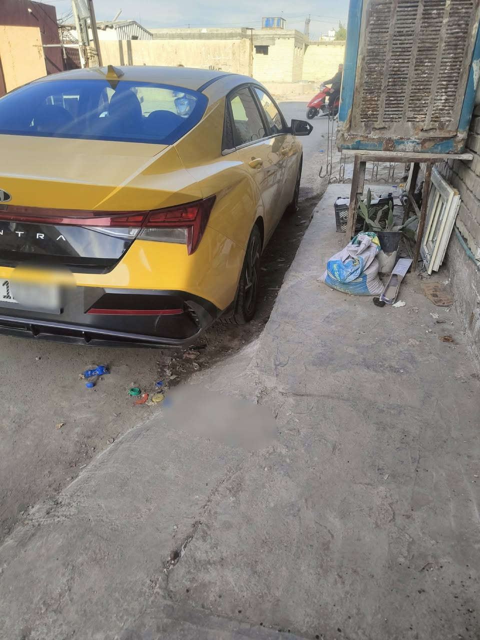 24 فول للاخير مكان جميله ماشيه 33 الف كيلو تكسي رقم احمر 
واتساب ***********
***********
