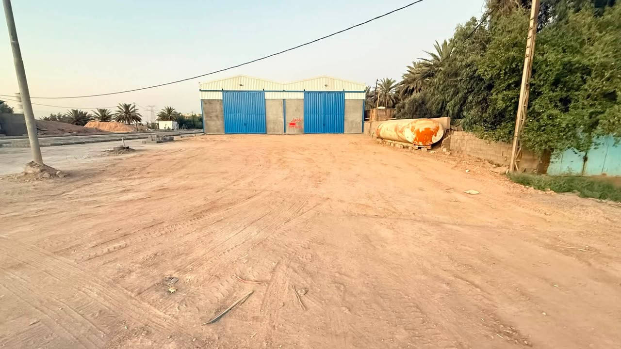 جملونات للايجار جدد 

طول 40 م
عرض 20 م

موقع :طريق حلة بغداد ع شارع العام مباشر 

للاستفسار 

‏‭***********‬
